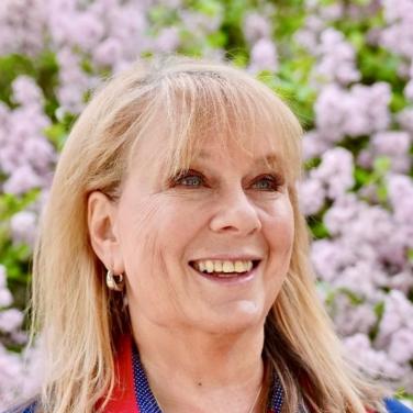 Photo of Barbara Lustgarten-Evoy